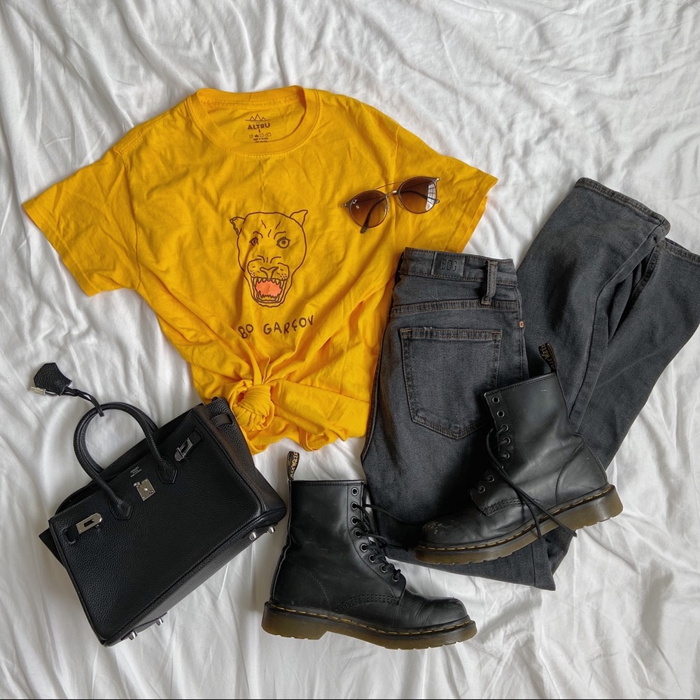 URBAN OUTFITTERS VINTAGE BON GARÇON TEE